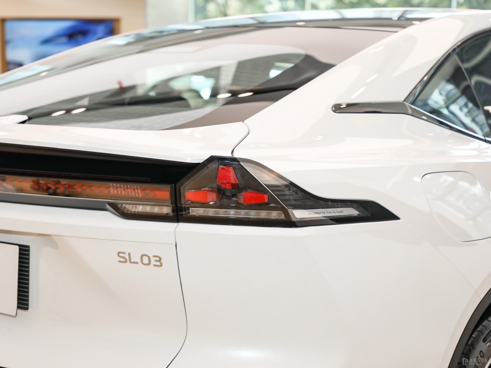 深藍(lán)SL03外觀高清大圖