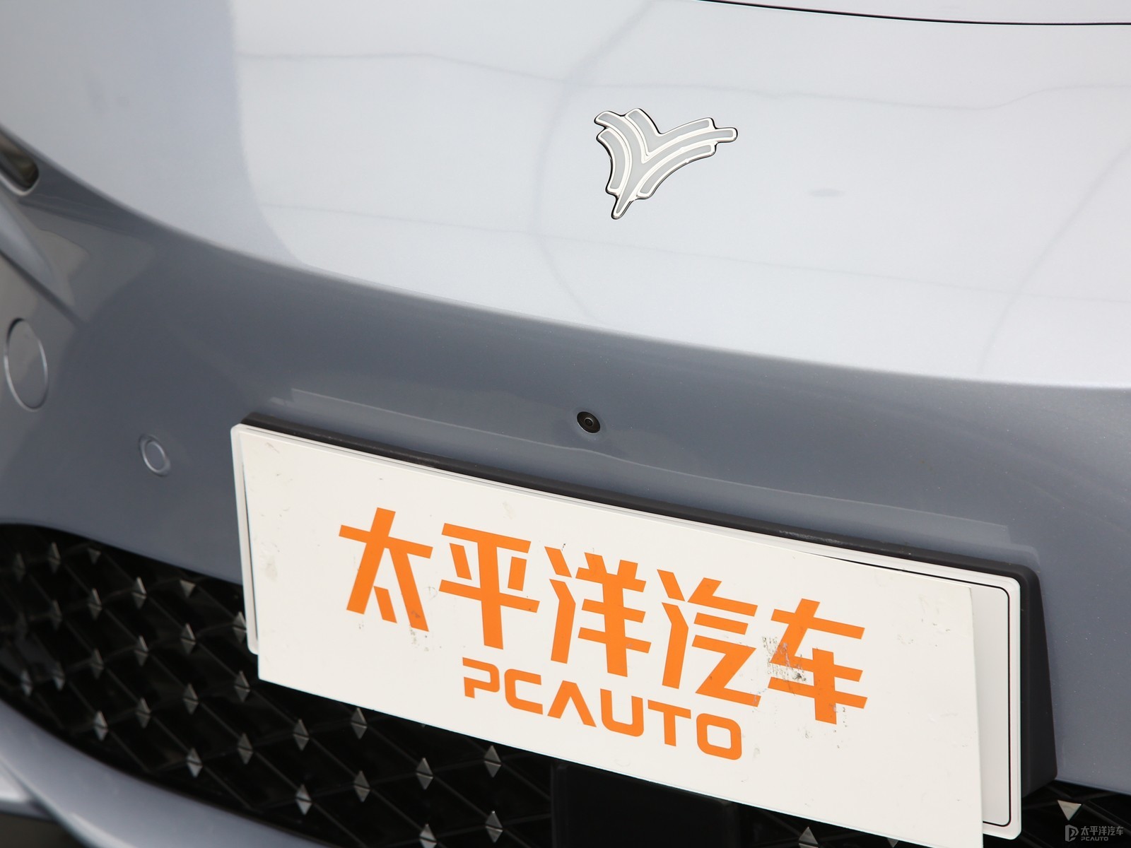 哪吒S外觀高清大圖