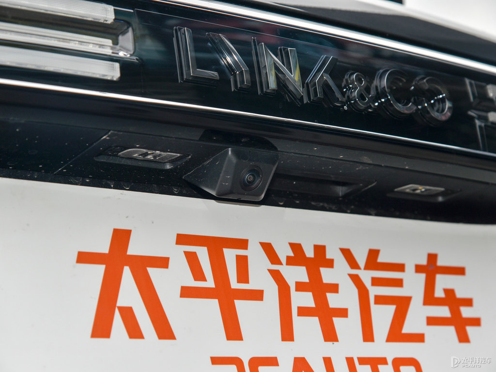 暮云灰領(lǐng)克01車尾外觀圖片