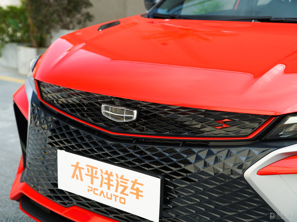 黑色+炙熱紅繽越車頭外觀圖片