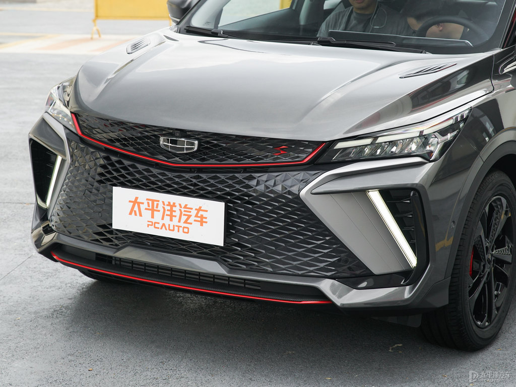 黑色+堅(jiān)韌灰繽越車頭外觀圖片