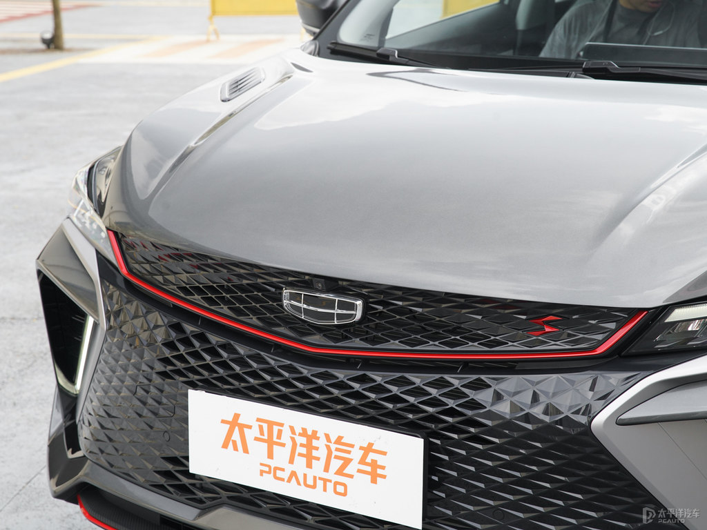 黑色+堅(jiān)韌灰繽越車頭外觀圖片