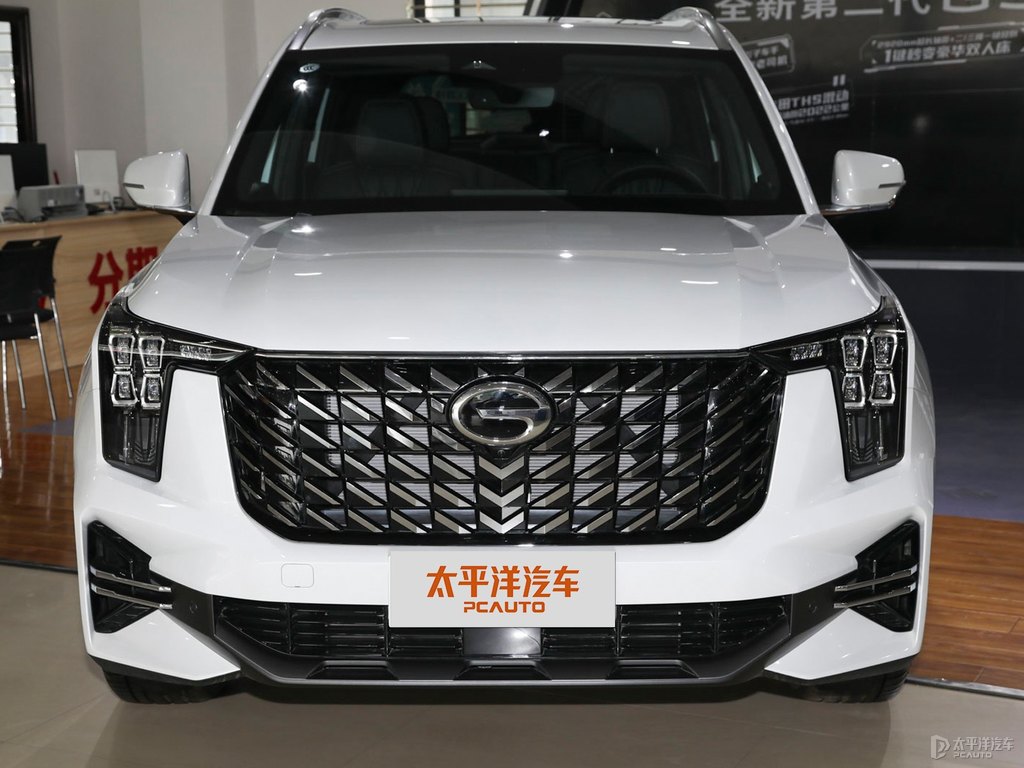 刃影白傳祺GS8車頭外觀圖片