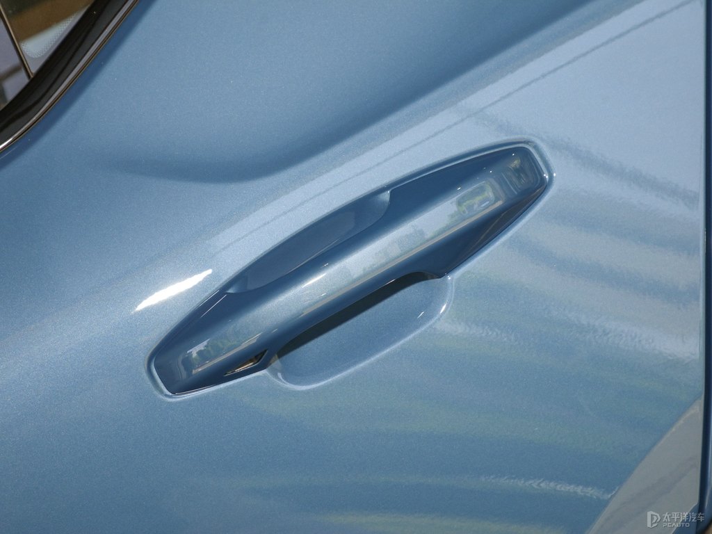 ɫ+{{֠XC40Դ܇^DƬ