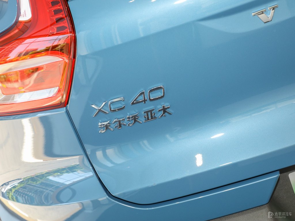 ɫ+{{֠XC40Դ܇β^DƬ