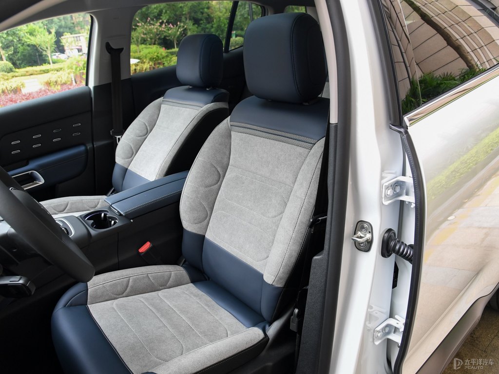  C5 AIRCROSS΃(ni)DƬ
