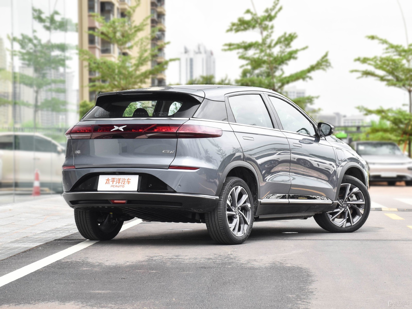 星湖灰小鵬G3整車外觀外觀圖片