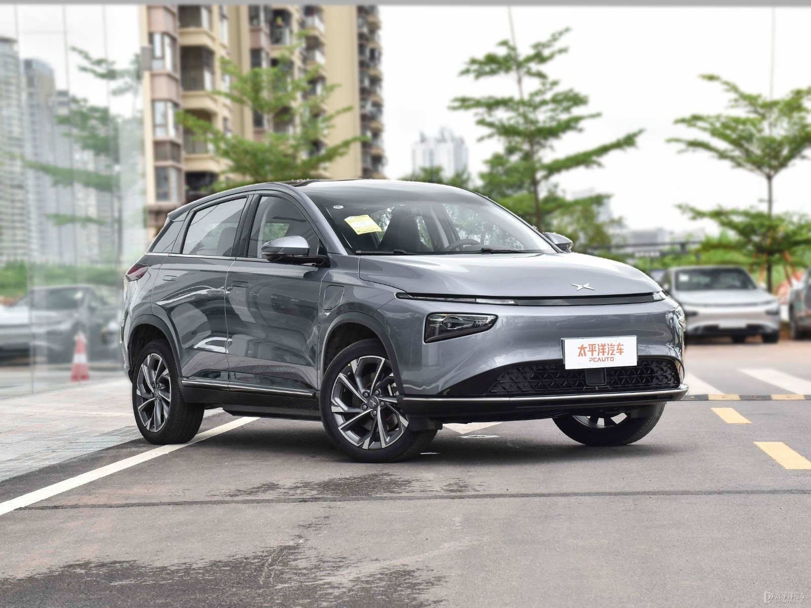 星湖灰小鵬G3整車(chē)外觀外觀圖片