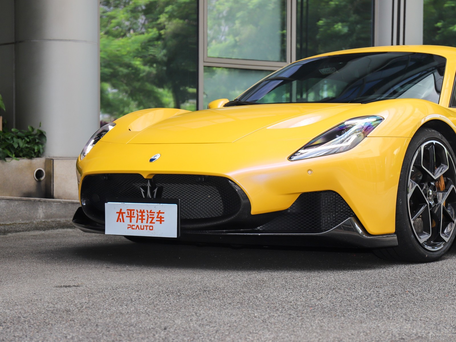 瑪莎拉蒂M(fèi)C20外觀高清大圖