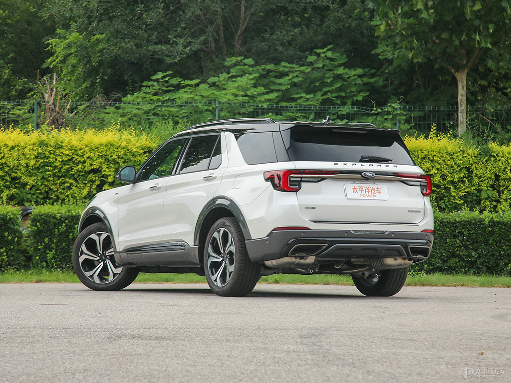 格陵蘭白探險(xiǎn)者整車外觀外觀圖片