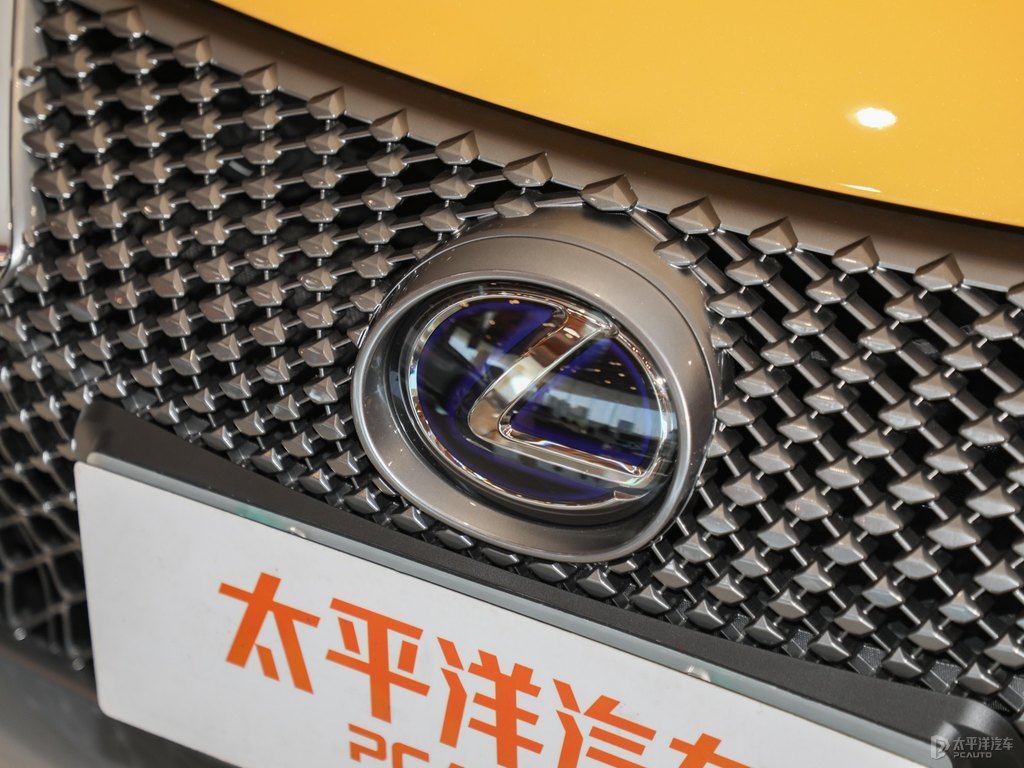雷克薩斯LC車(chē)頭外觀圖片