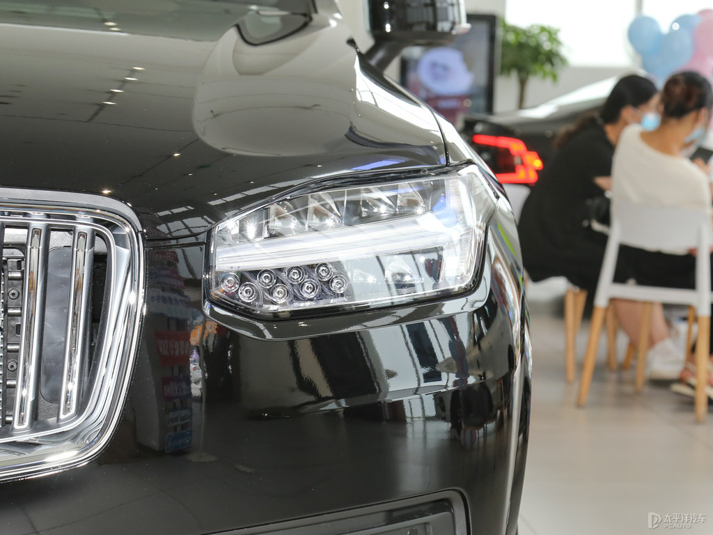瑪瑙黑沃爾沃XC90新能源車頭外觀圖片