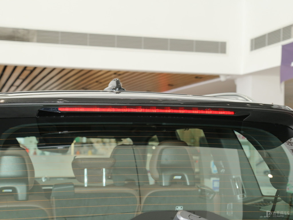 瑪瑙黑沃爾沃XC90新能源車尾外觀圖片