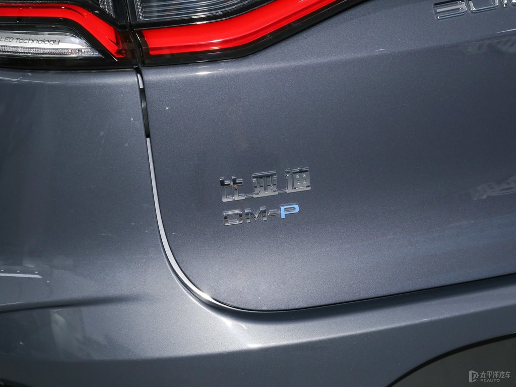 山脈灰唐新能源車尾外觀圖片