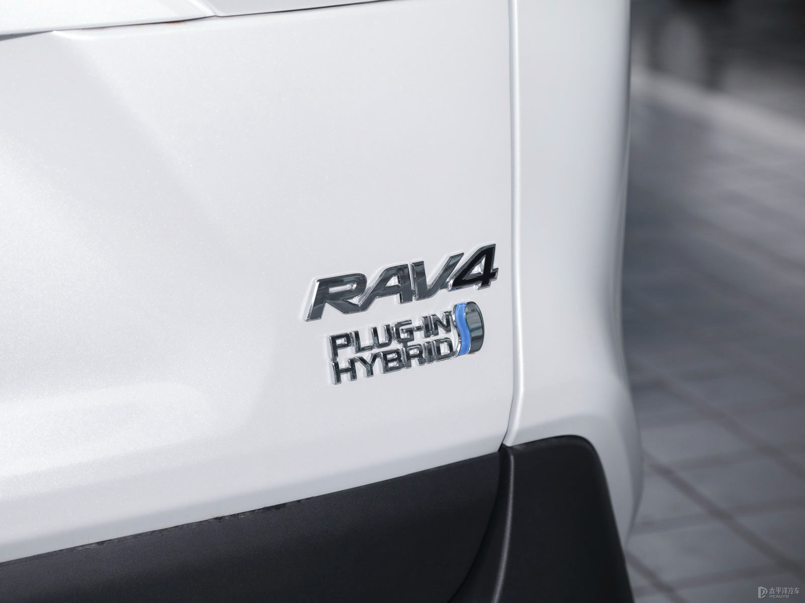 RAV4榮放雙擎E+外觀高清大圖