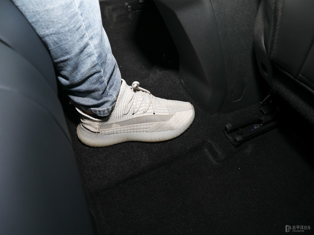 Їt C5 AIRCROSS{˿ggDƬ