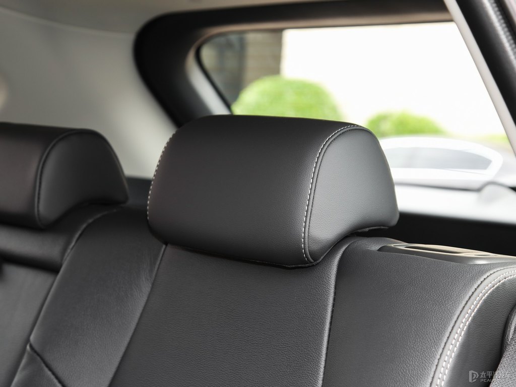 鉑青銅RAV4榮放座椅內(nèi)飾圖片
