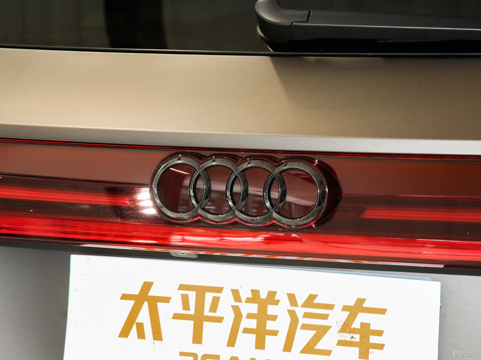 奧迪Q6外觀高清大圖