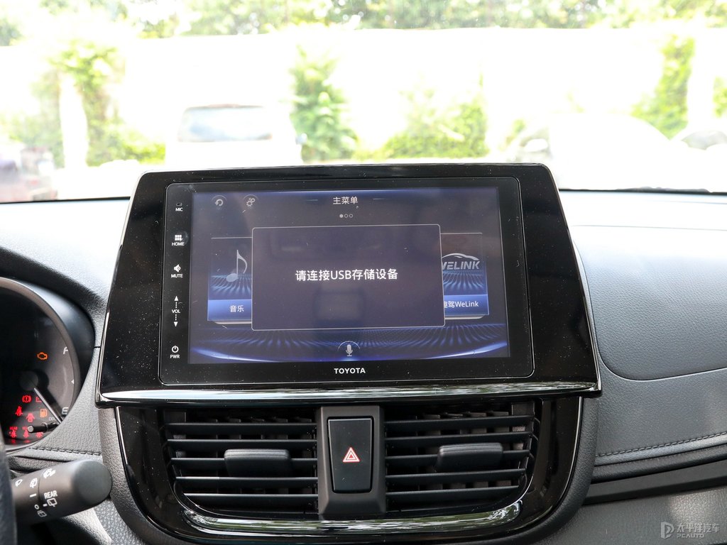 超級白色威馳FS中控內飾圖片