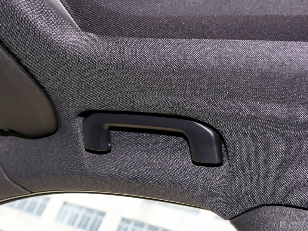 峽灣藍(lán)沃爾沃XC40車廂內(nèi)飾圖片