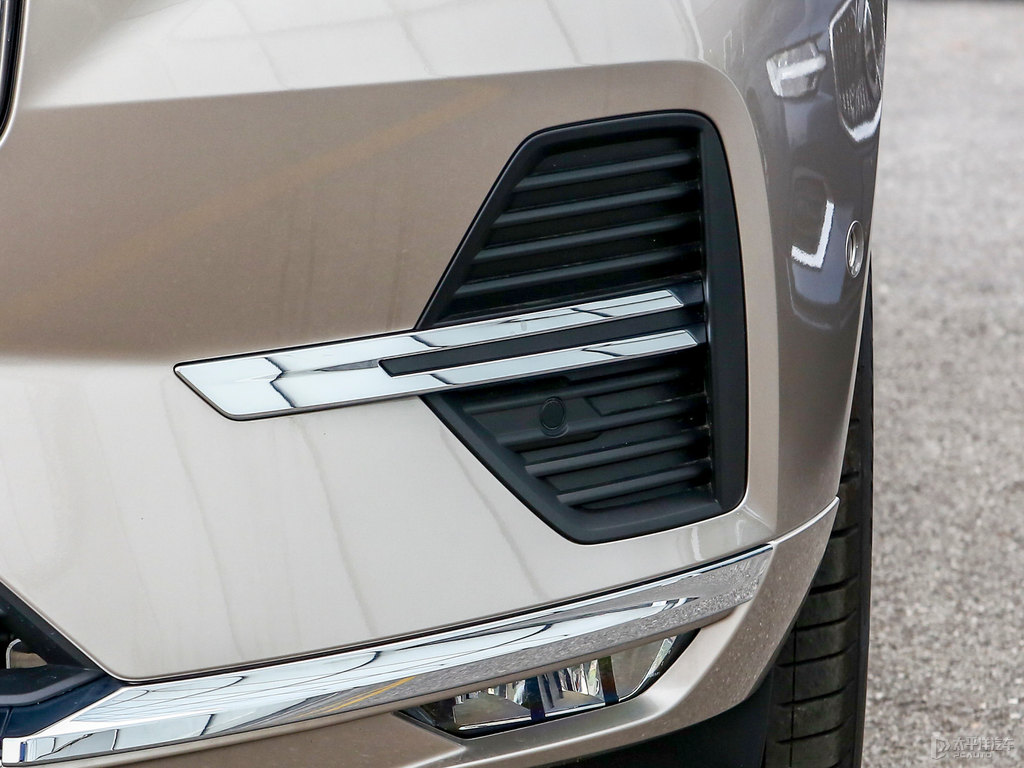 星耀沙沃爾沃XC60車頭外觀圖片