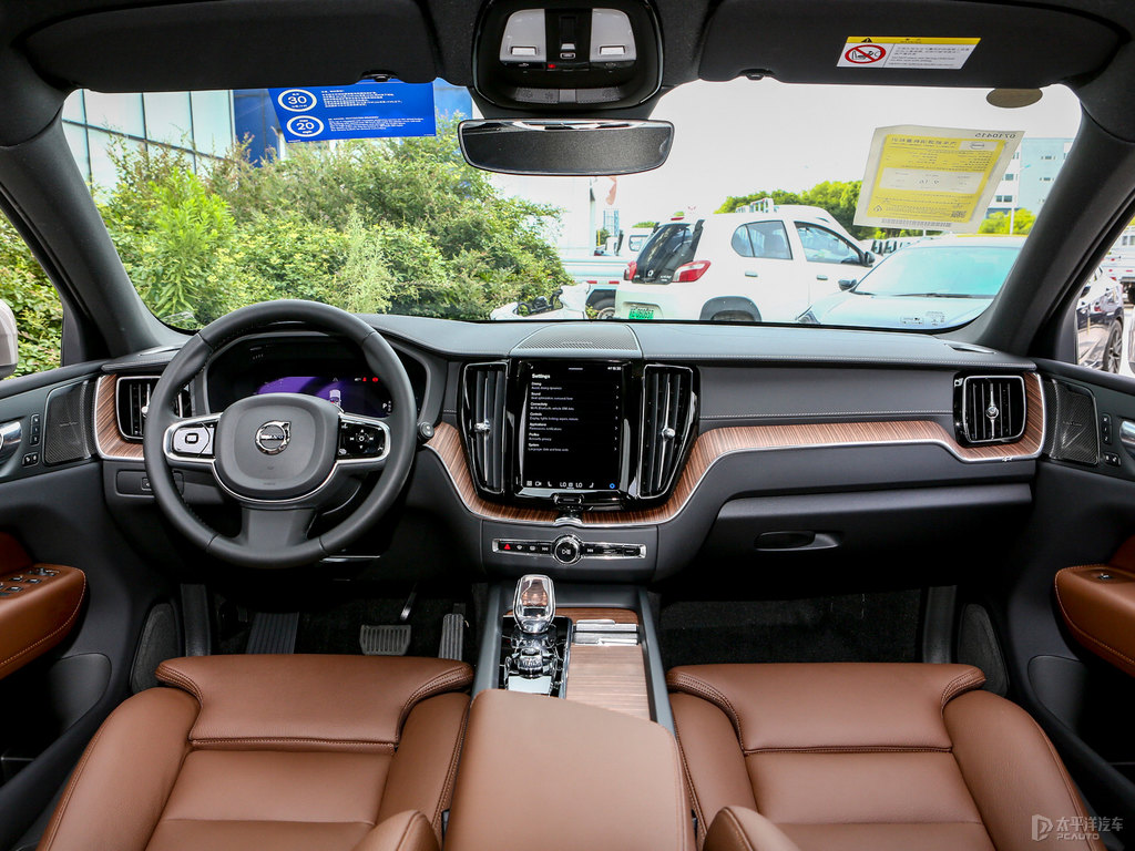 星耀沙沃爾沃XC60中控內(nèi)飾圖片