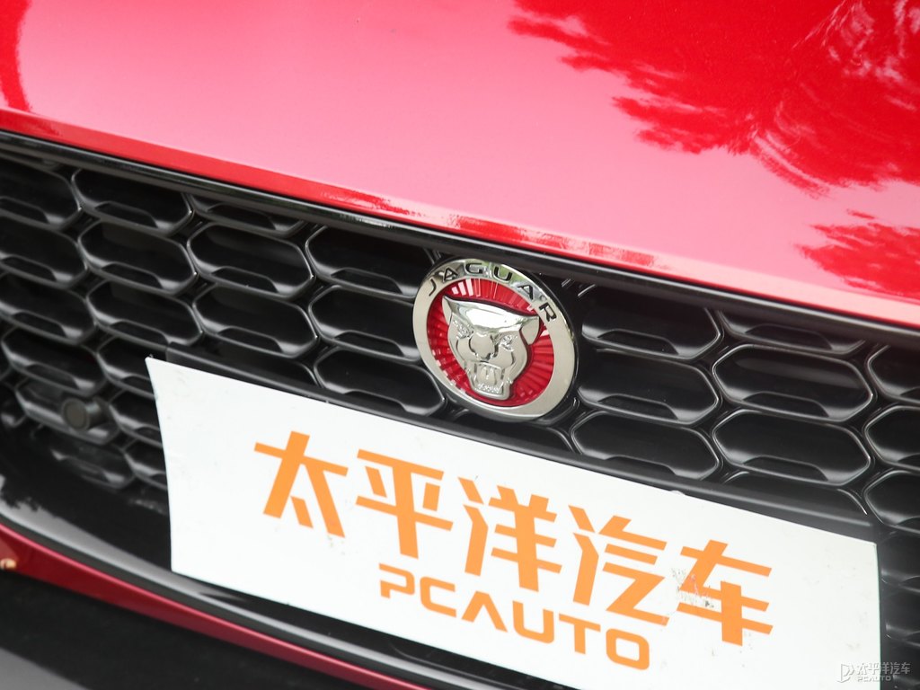 佛羅倫薩紅捷豹F-TYPE車頭外觀圖片
