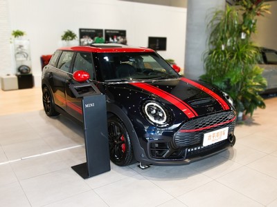 MINI JCW CLUBMAN外觀實拍圖