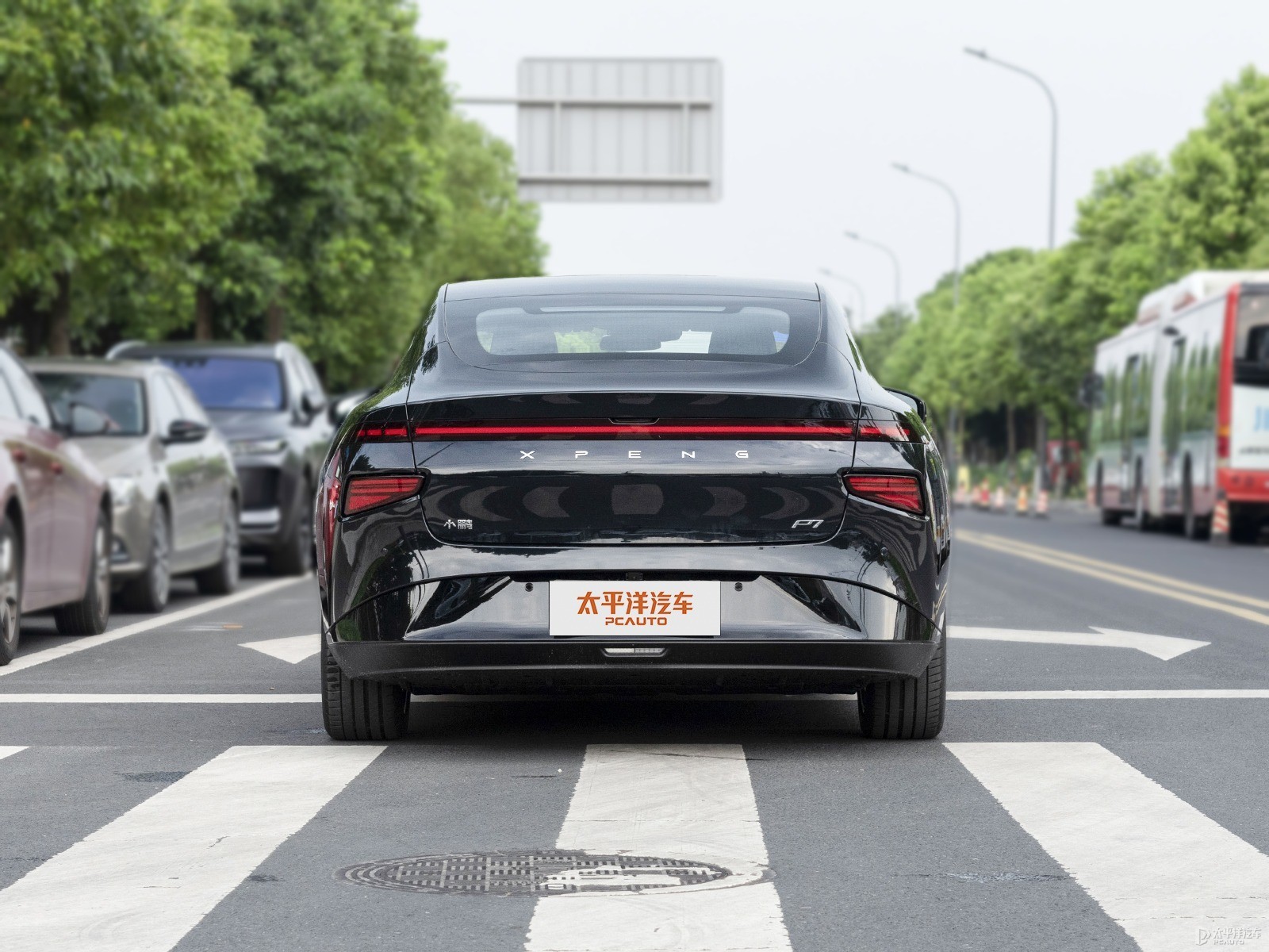 小鵬P7外觀高清大圖