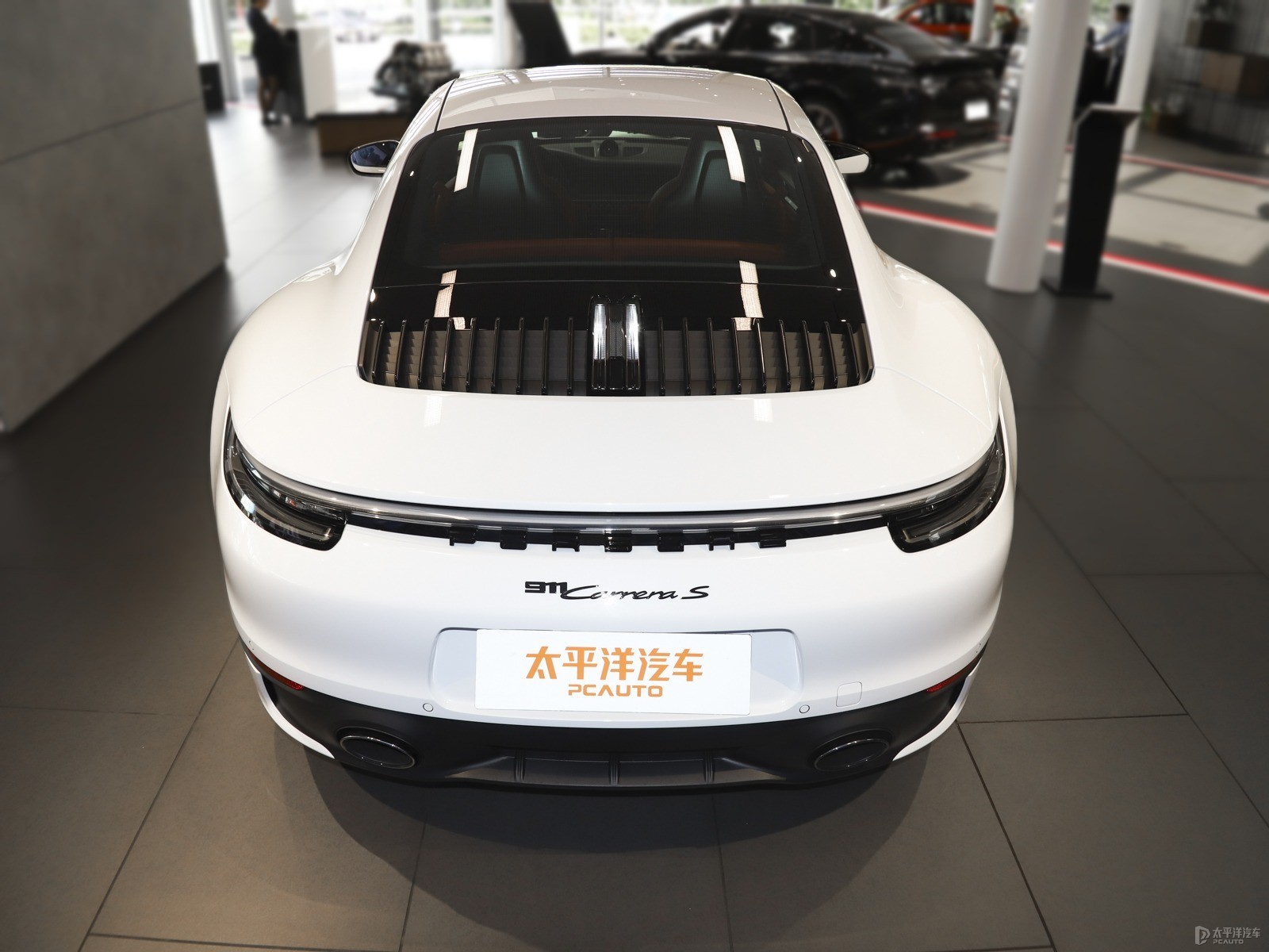 保時(shí)捷911外觀高清大圖