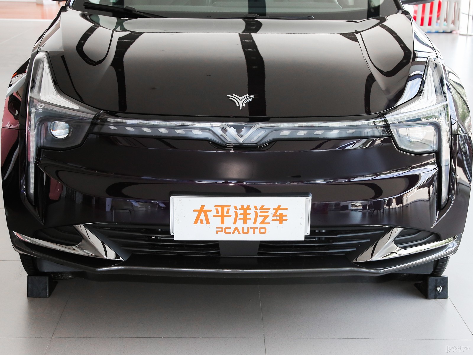 哪吒U外觀高清大圖