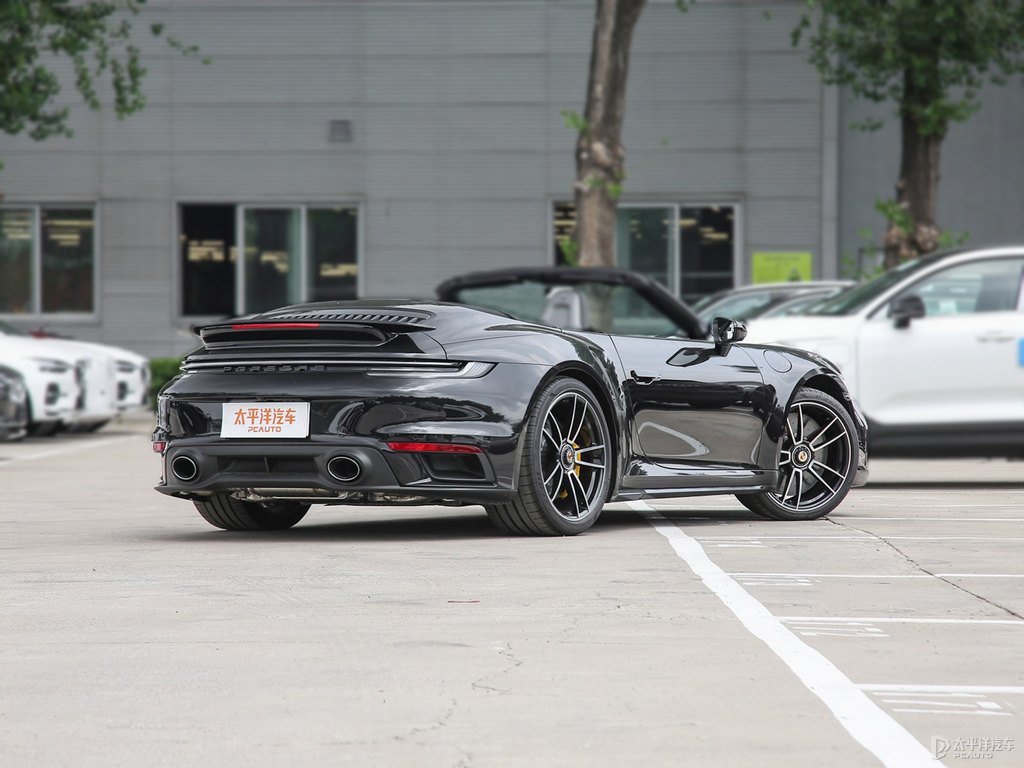 黑色保時(shí)捷911整車外觀外觀圖片
