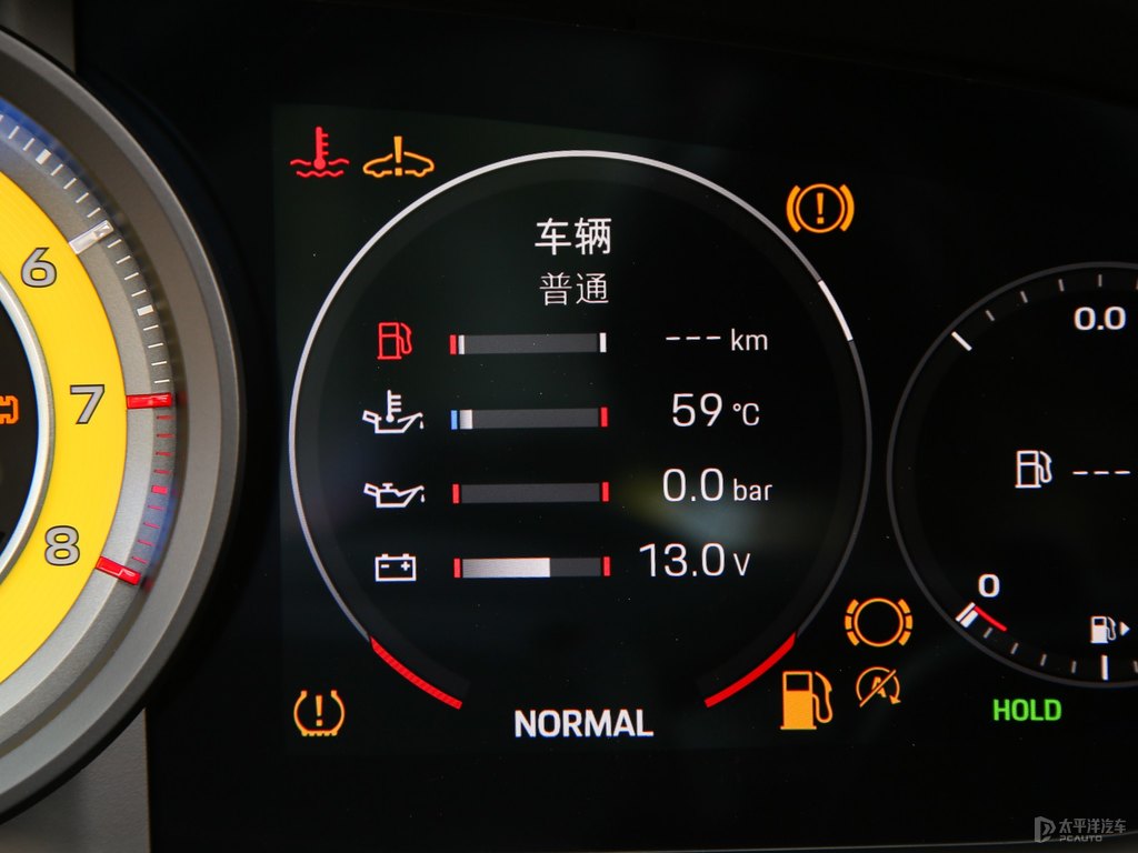 黑色保時(shí)捷911中控內(nèi)飾圖片