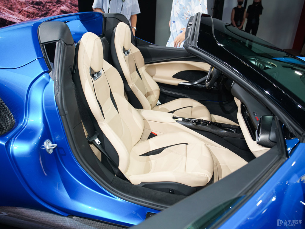 BLUCORSA296{˿ggDƬ