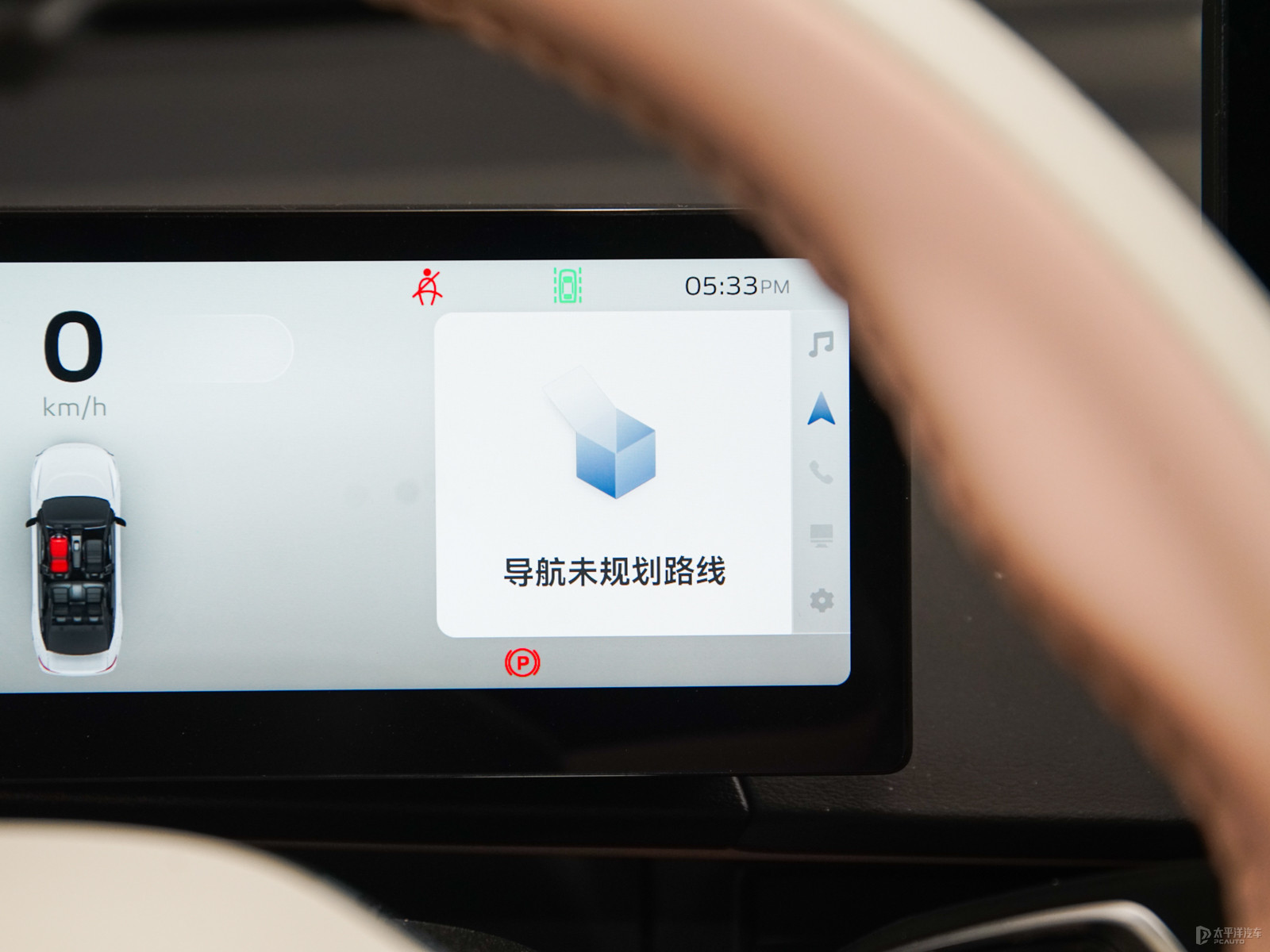 吉利幾何M6內(nèi)飾高清大圖