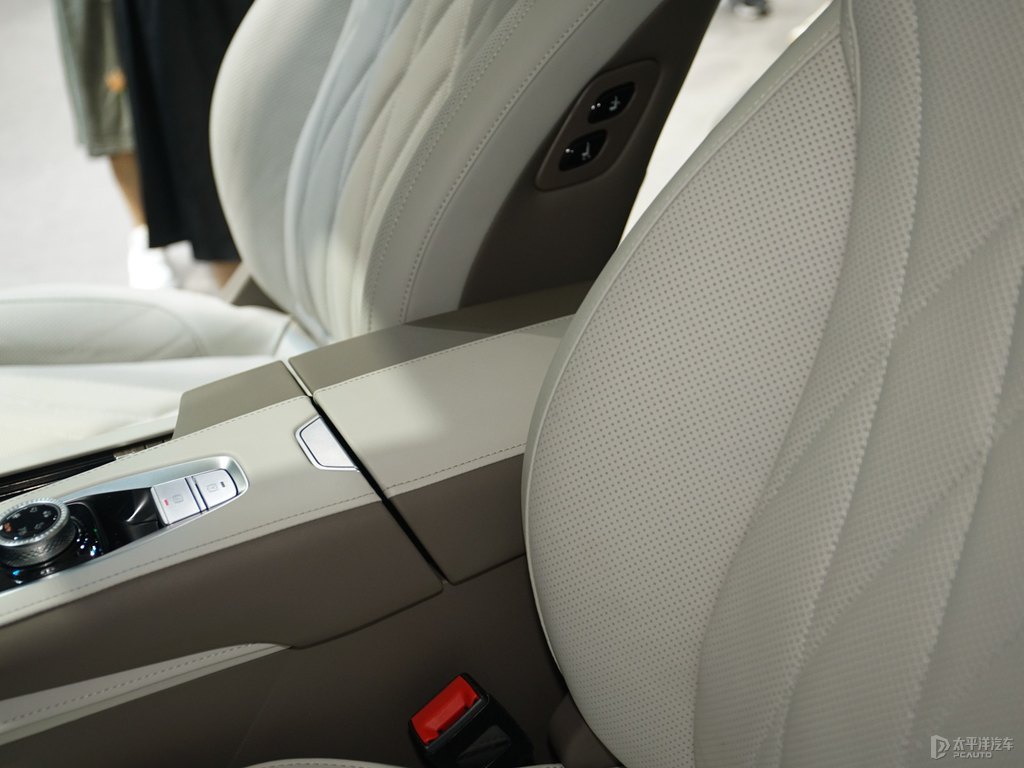 sRX9DƬ