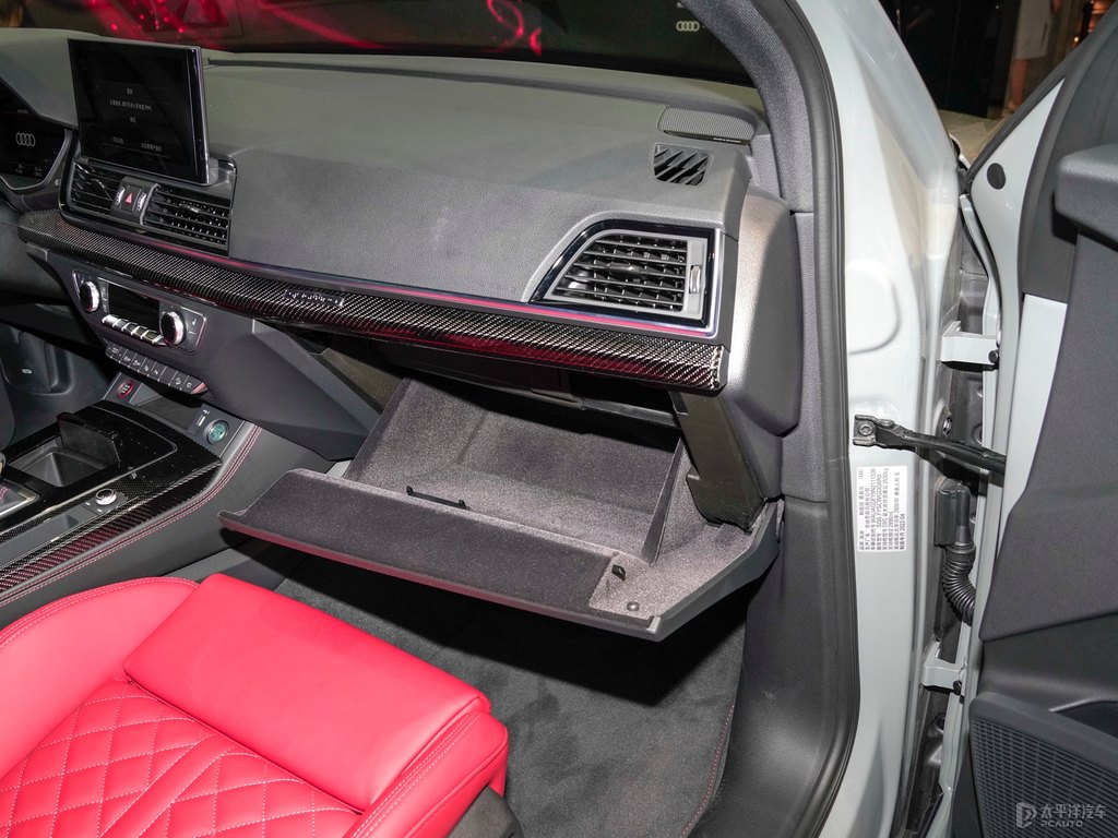 WSQ5 SportbackDƬ