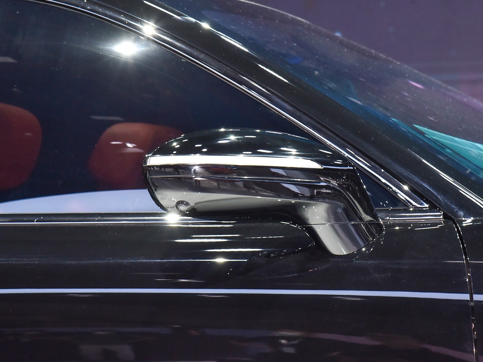 遠(yuǎn)航H9車展高清大圖