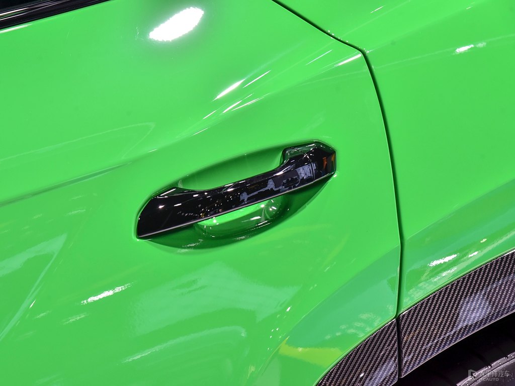 蘭博基尼Urus車身外觀圖片