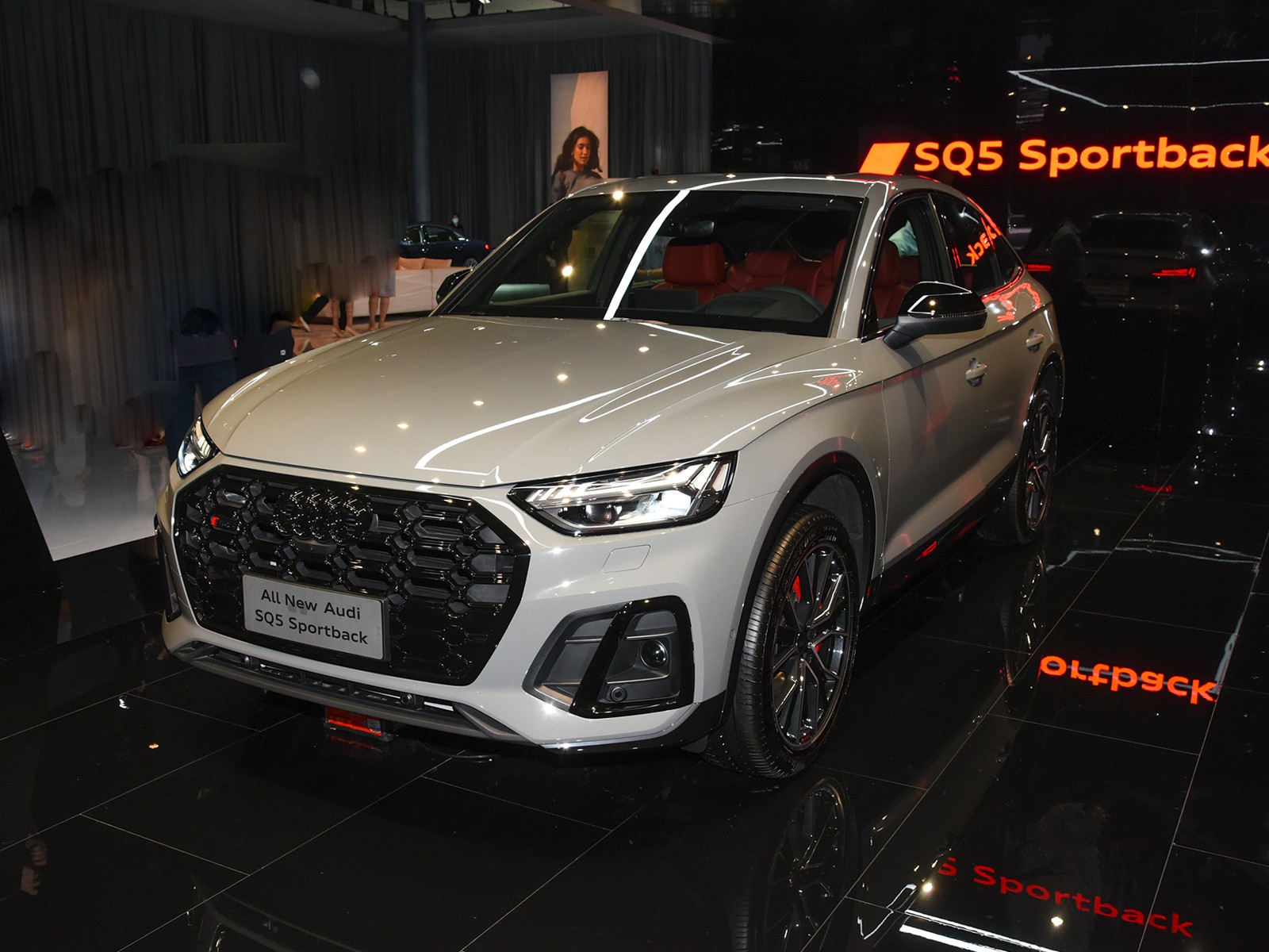 奧迪SQ5 Sportback車展高清大圖