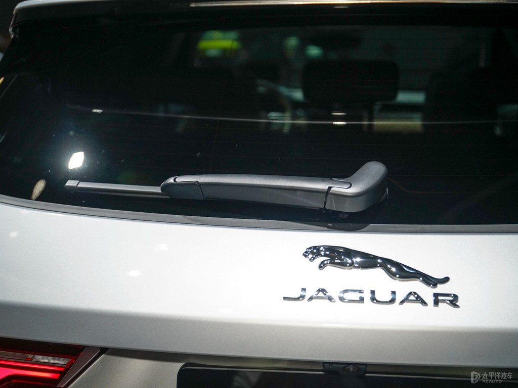 ݱF-PACE܇β^DƬ