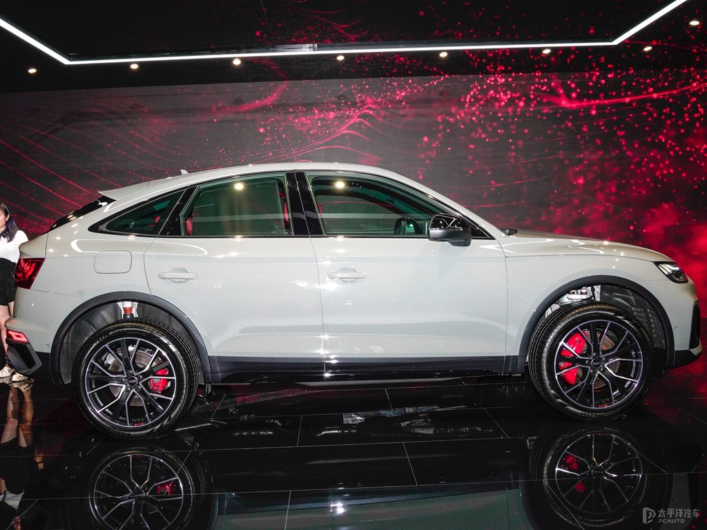 WSQ5 Sportback܇^^DƬ