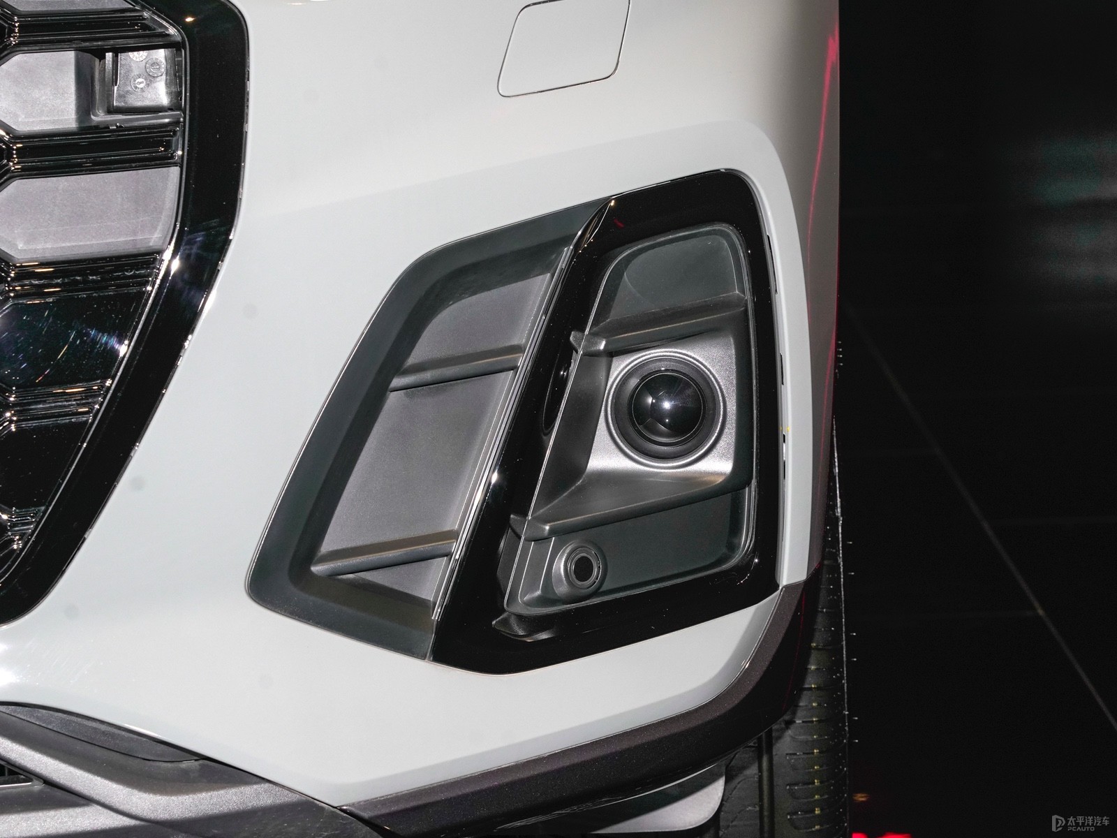 奧迪SQ5 Sportback外觀高清大圖