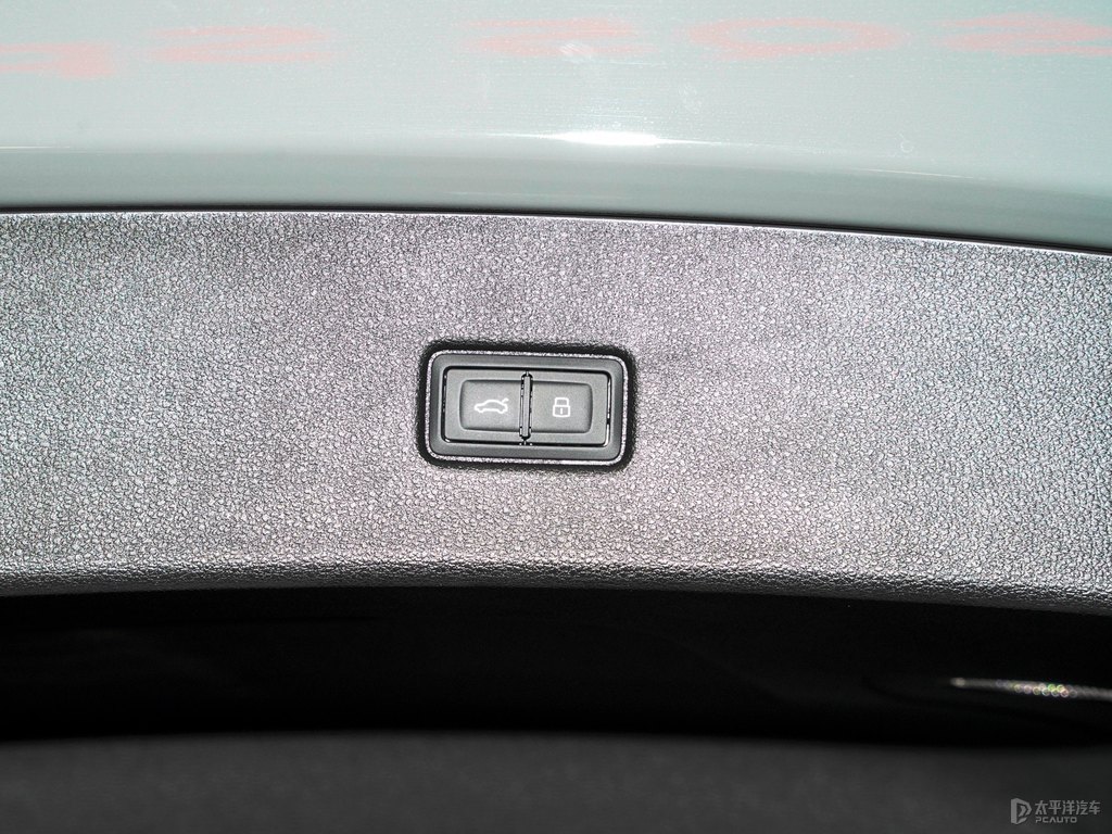 WSQ5 SportbackgDƬ