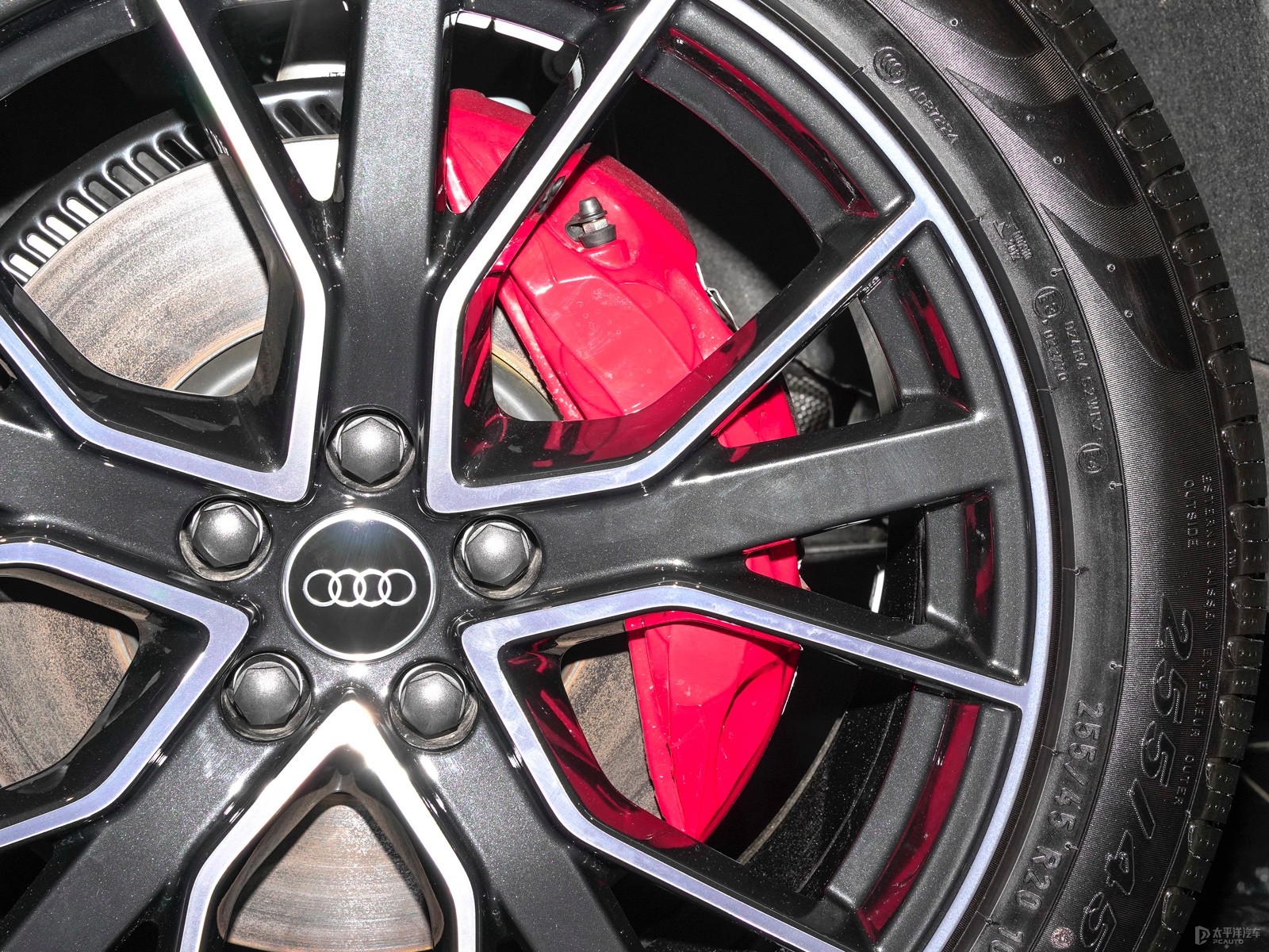 奧迪SQ5 Sportback細(xì)節(jié)高清大圖