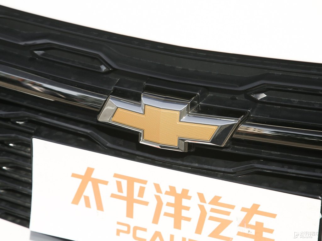 閃耀白科魯澤車頭外觀圖片