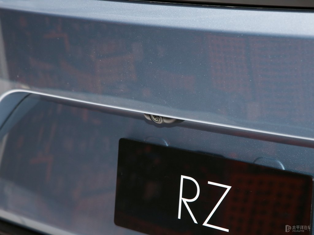 ̫{׿_˹RZ܇β^DƬ