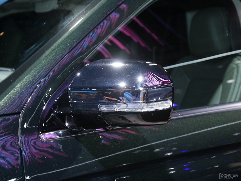 曼哈頓綠領航員車身外觀圖片