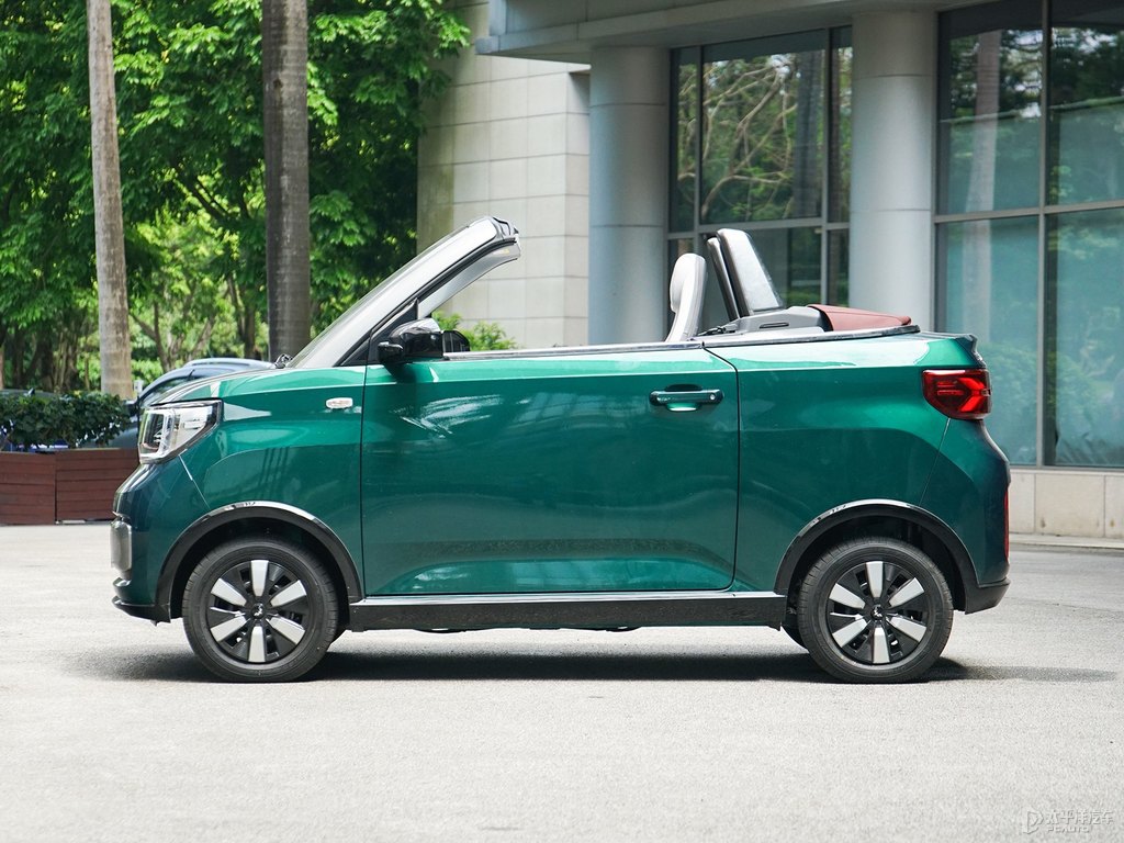 祖母綠宏光MINIEV整車外觀外觀圖片
