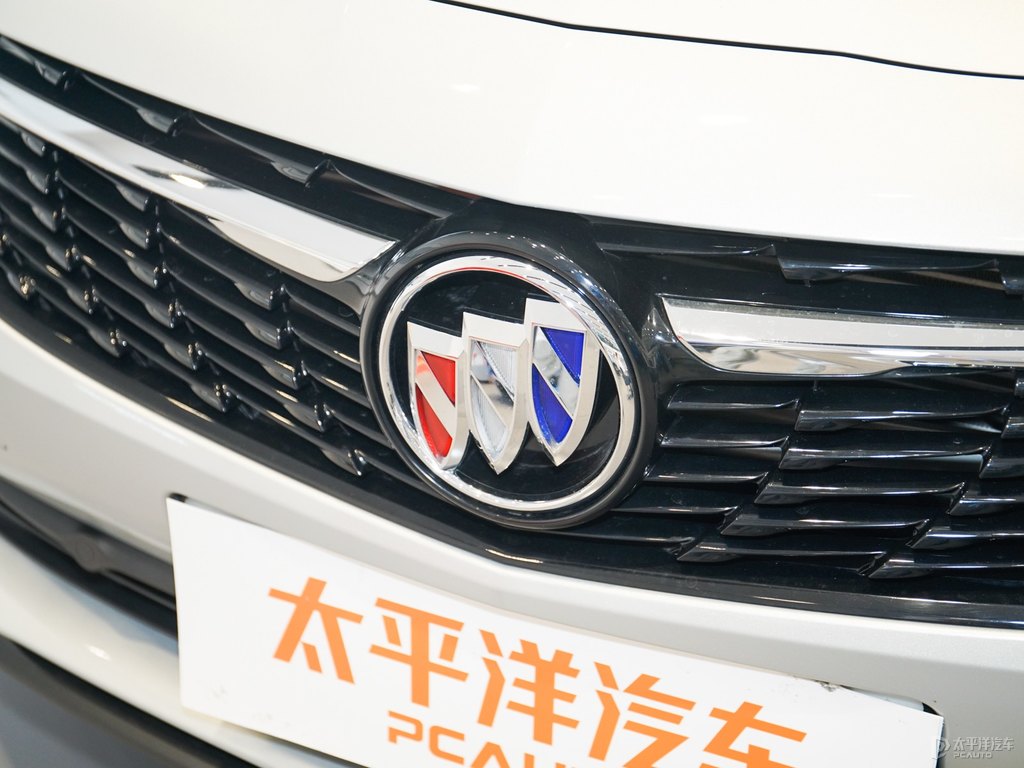 空間銀威朗車(chē)頭外觀圖片